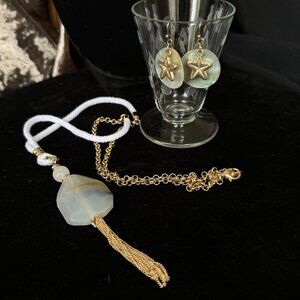 Long Pendant Necklace Gold tone chain Tassel Polished Stone Shell Earrings EUC